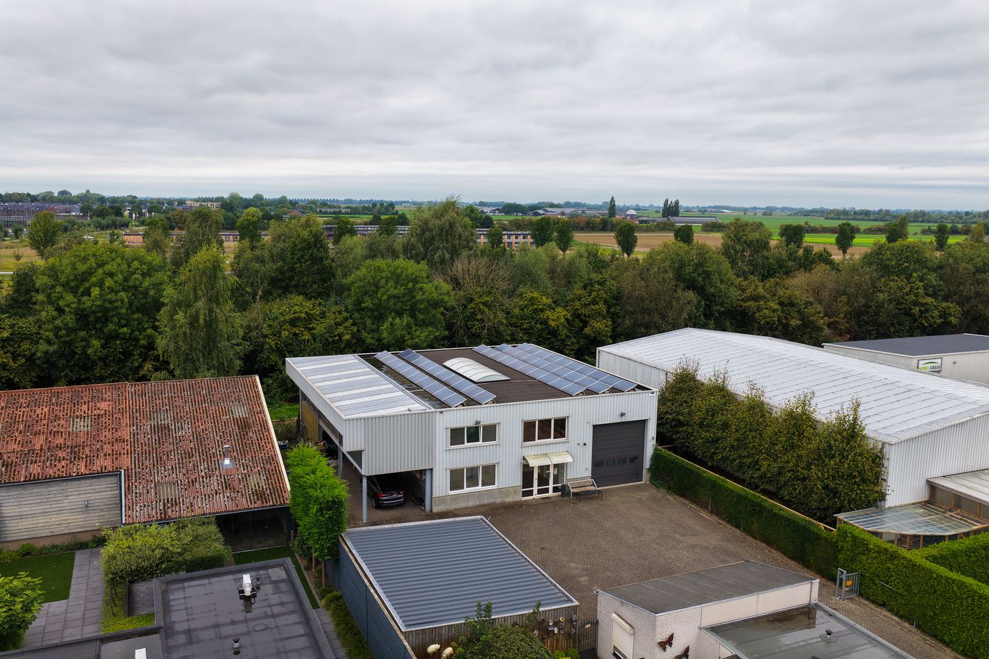 Bekijk foto 2 van Dommelstraat 16