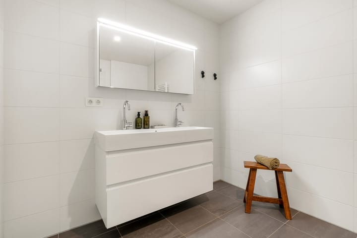 Photo 40 of Burgemeester Rijnderslaan 204