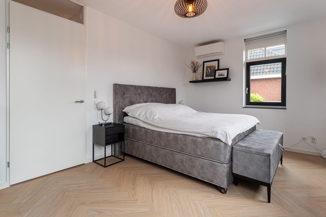 Foto 23 van Regenboog 67