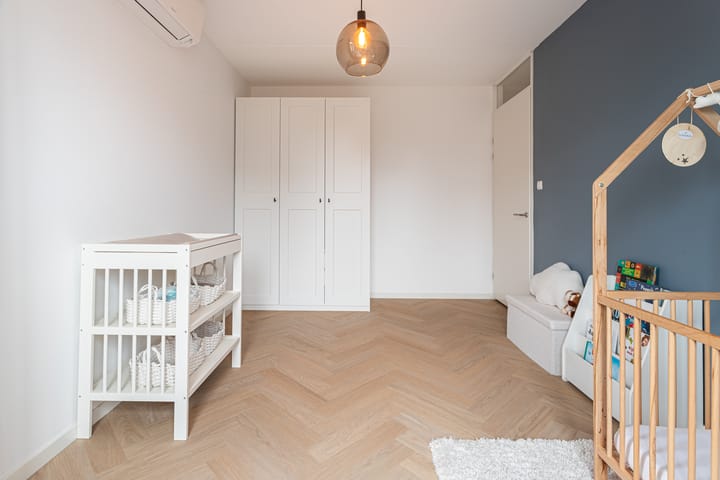 Foto 30 van Regenboog 67