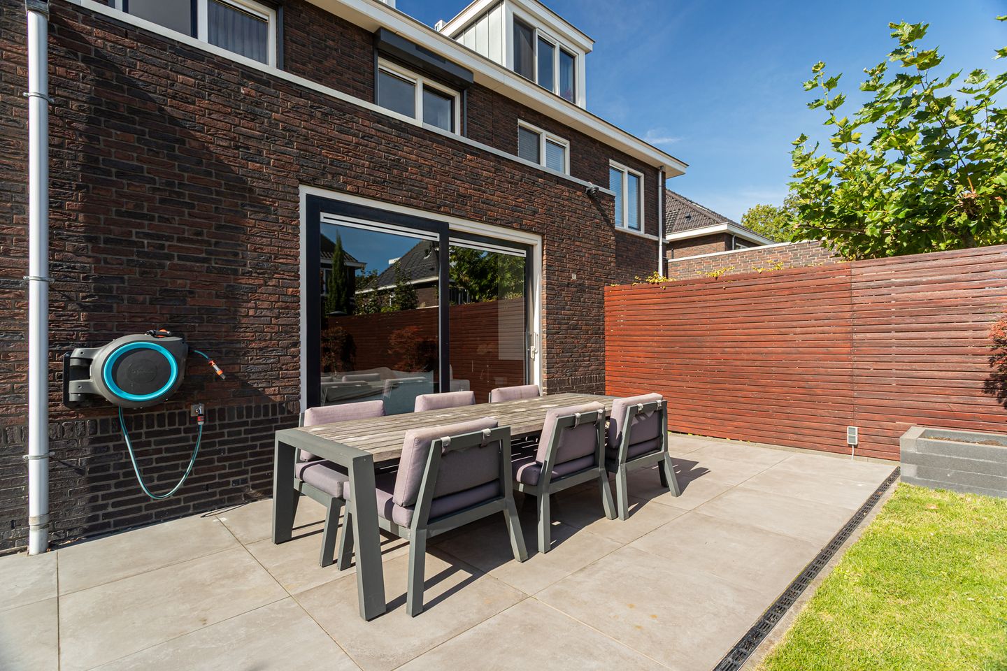 Foto 40 van Regenboog 67