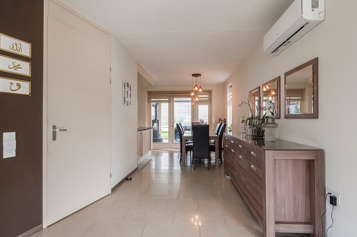 Foto 14 van Zwaluwstraat 3