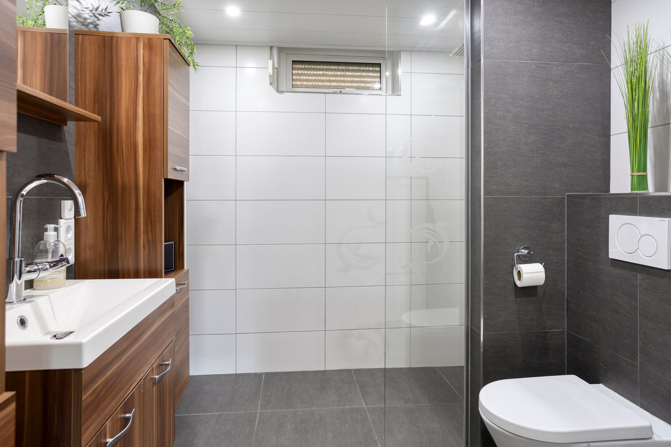 Photo 3 of Dr Ariënsstraat 115