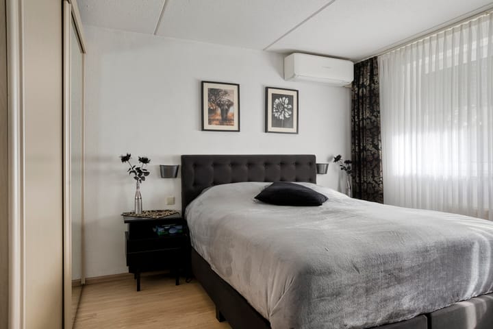 Photo 18 of Dr Ariënsstraat 115