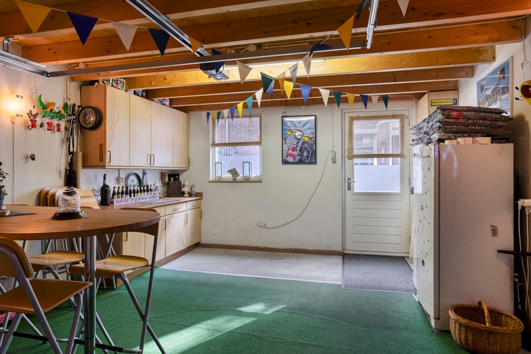 Photo 26 of Dr Ariënsstraat 115