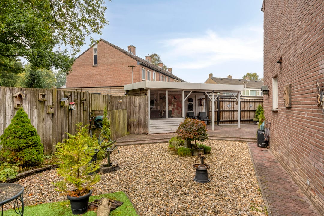 Photo 28 of Dr Ariënsstraat 115