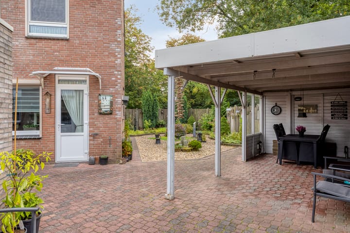 Photo 29 of Dr Ariënsstraat 115