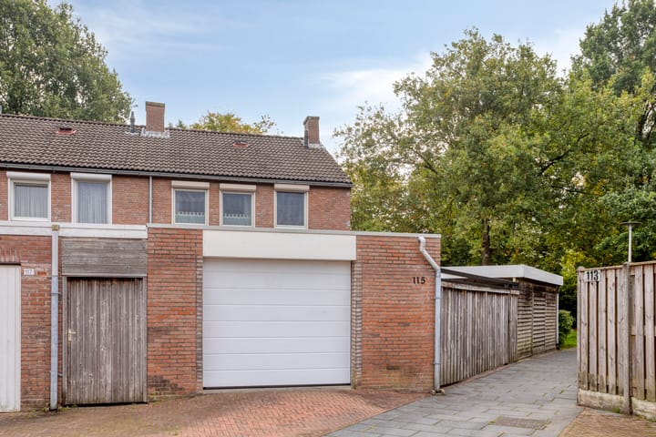 Photo 33 of Dr Ariënsstraat 115