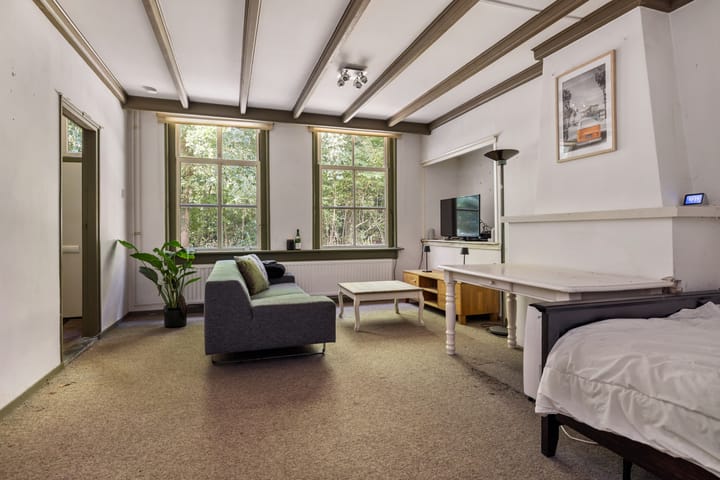 Photo 7 of Hoevensestraat 12