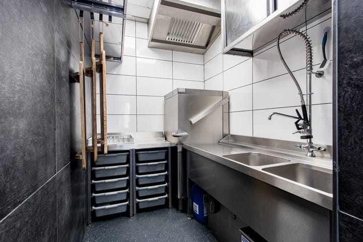 Photo 22 of Waterstraat 34