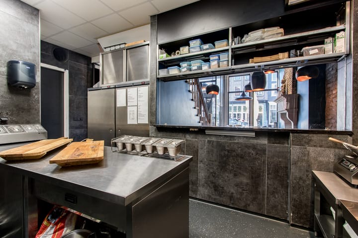 Photo 25 of Waterstraat 34