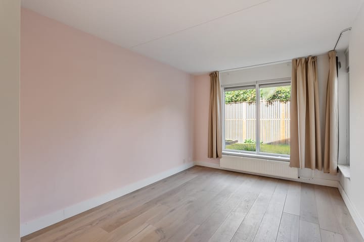 Foto 12 van Umbrialaan 11