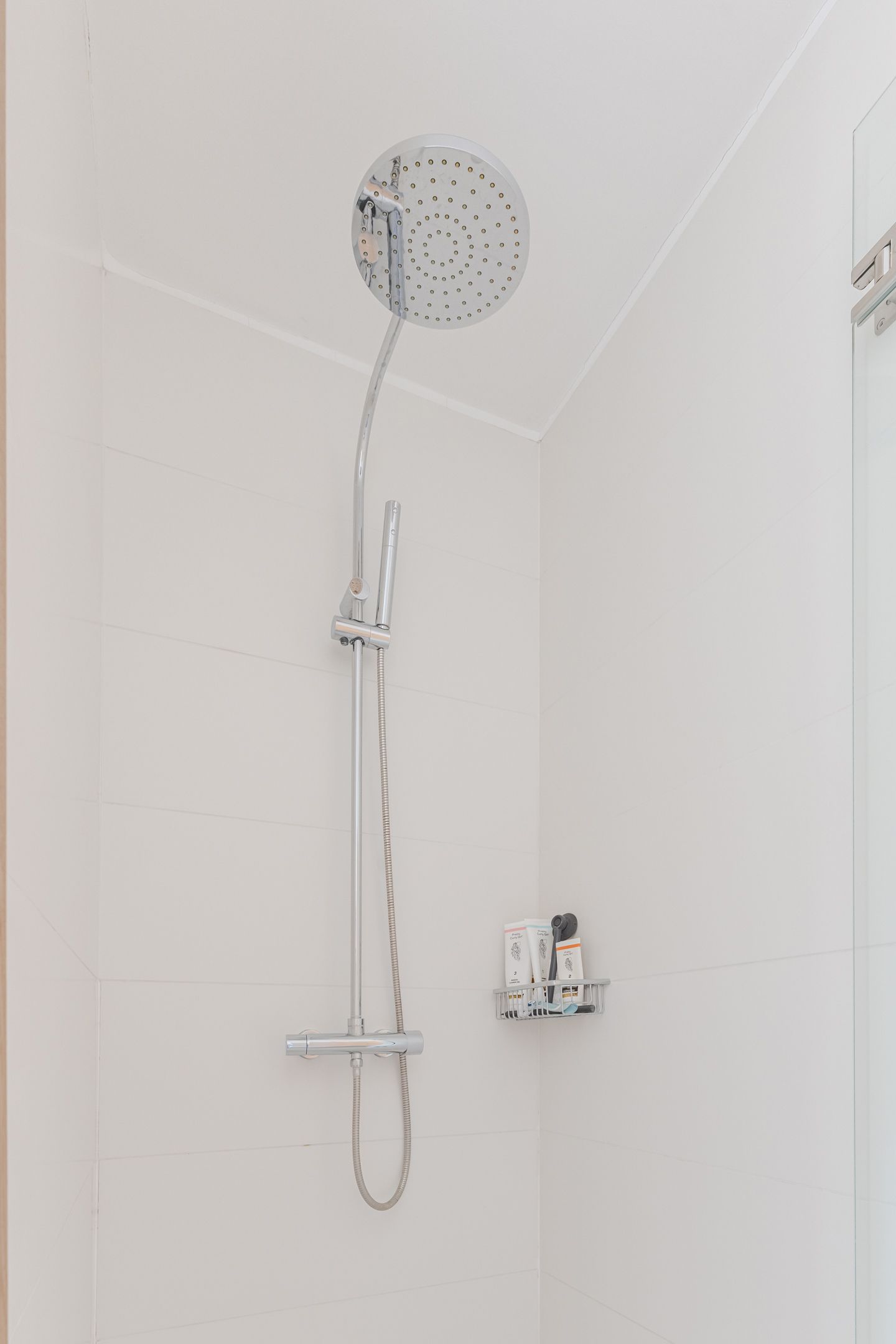 Foto 18 van Edisonstraat 28-A