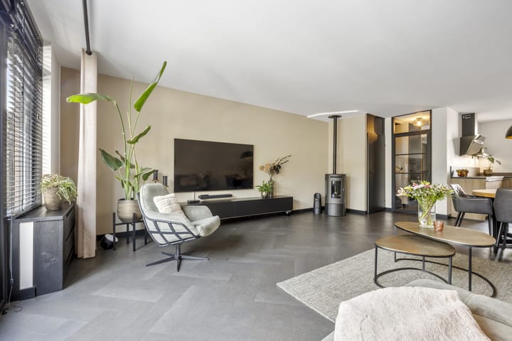 Photo 9 of Eekschillerslaan 26