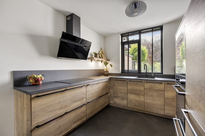 Photo 13 of Eekschillerslaan 26