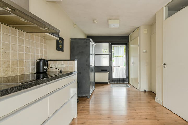 Photo 14 of Priemkruid 87