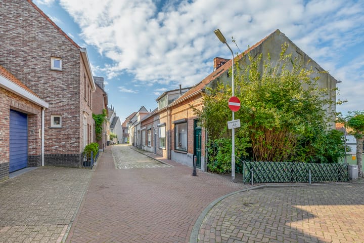 Photo 34 of Zomerstraat 15