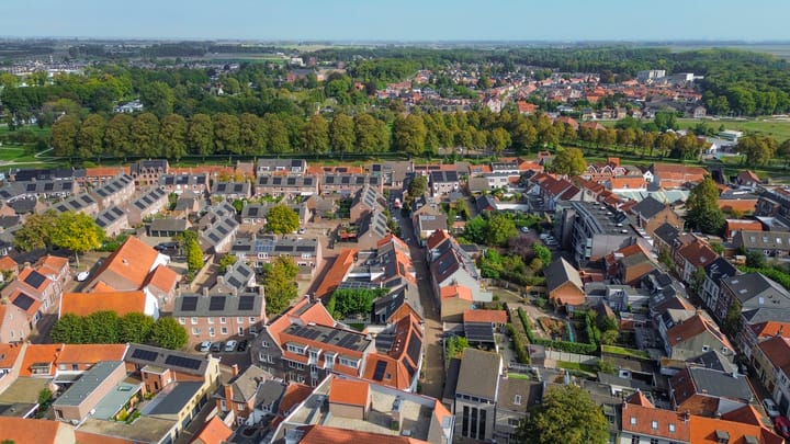 Photo 42 of Zomerstraat 15