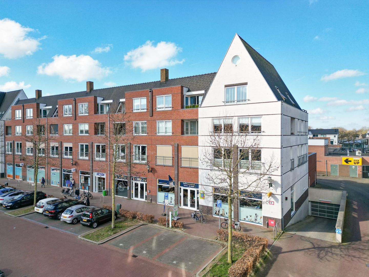 Bekijk foto 1 van Amaliaplein 15-17