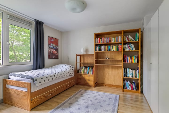 Photo 24 of Hazelaarstraat 117