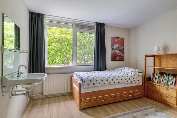 Photo 25 of Hazelaarstraat 117