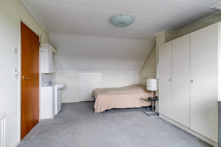 Photo 30 of Hazelaarstraat 117