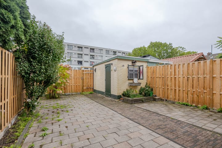 Foto 4 van Dickensstraat 10