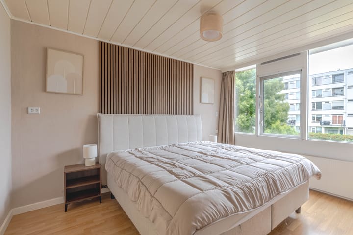 Foto 5 van Dickensstraat 10