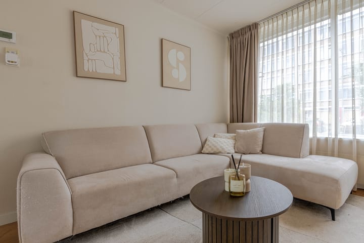 Foto 7 van Dickensstraat 10