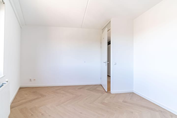 Foto 18 van Waldorpstraat 478