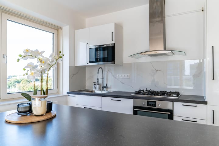 Foto 11 van Waldorpstraat 478