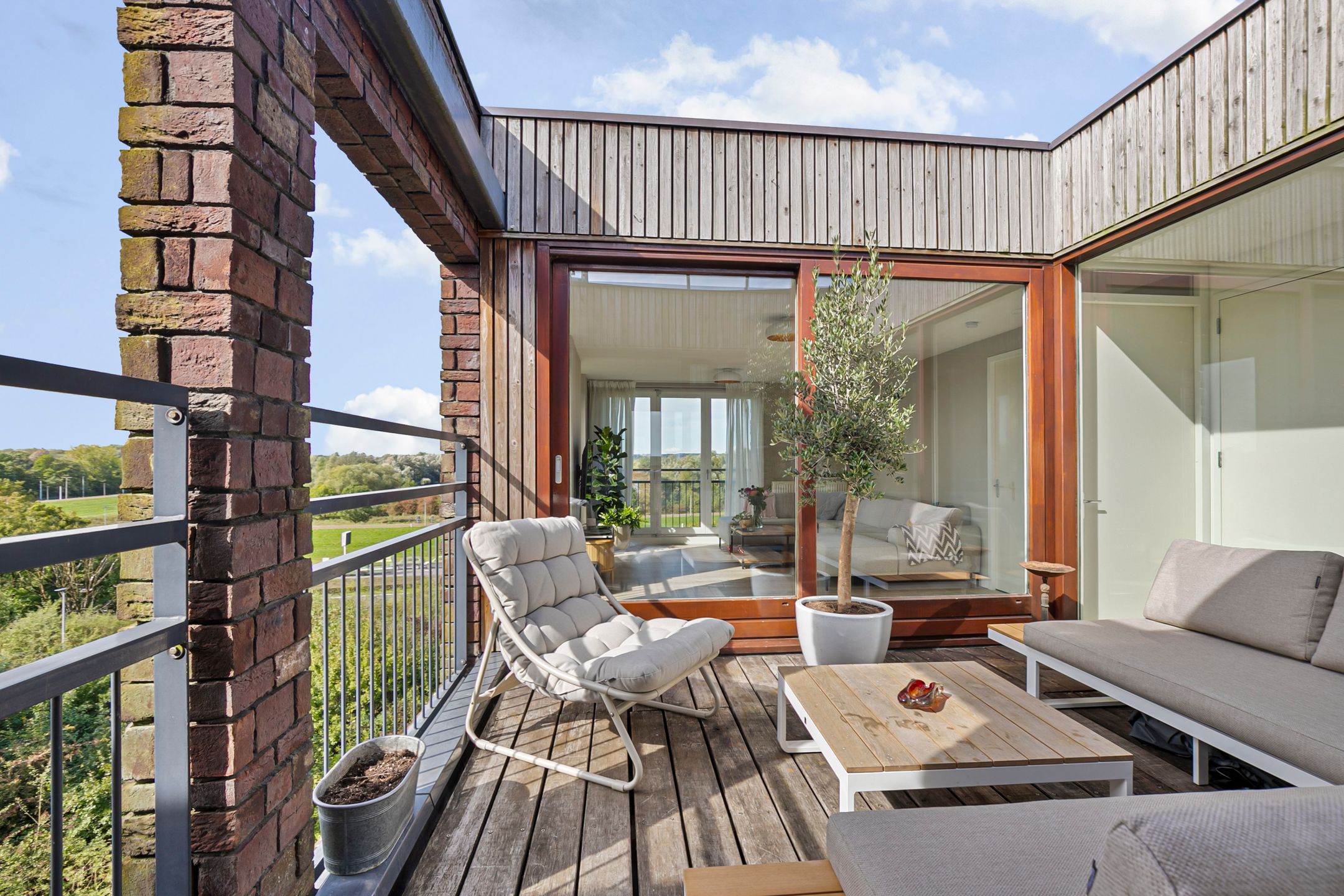 Foto 3 van Nachtschade 138