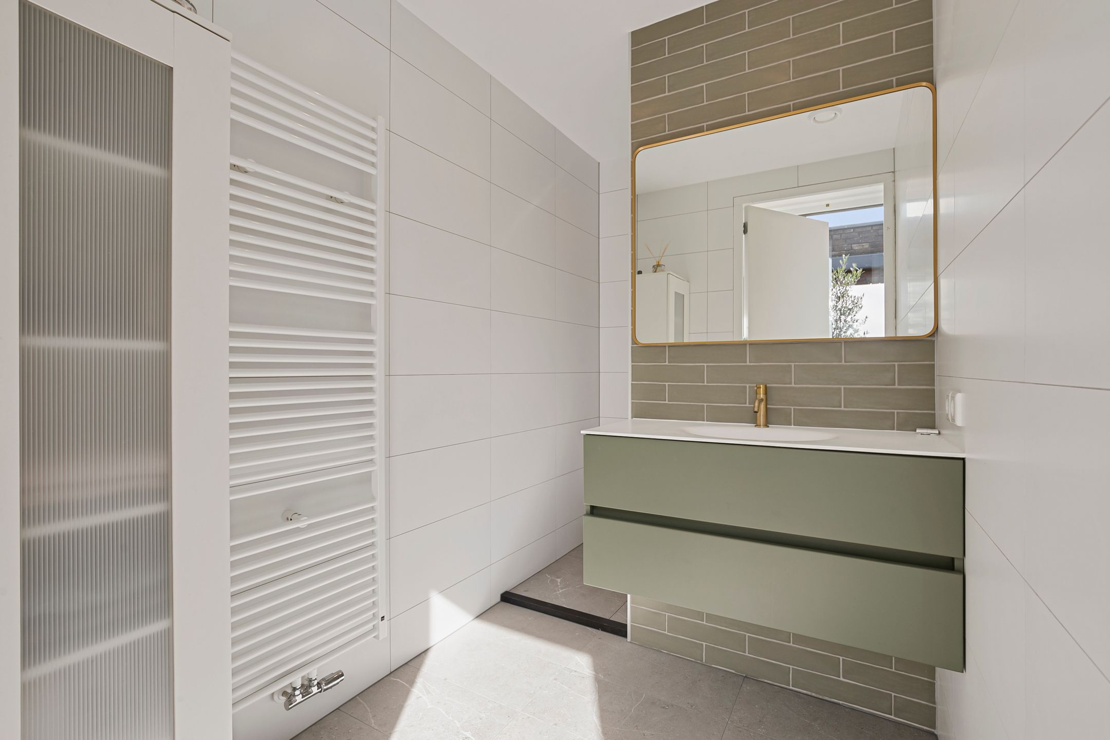 Foto 15 van Nachtschade 138