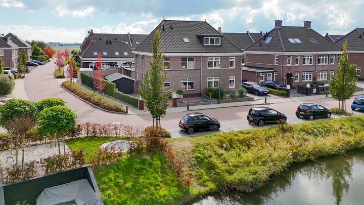 Foto 2 van Amberlaan 23