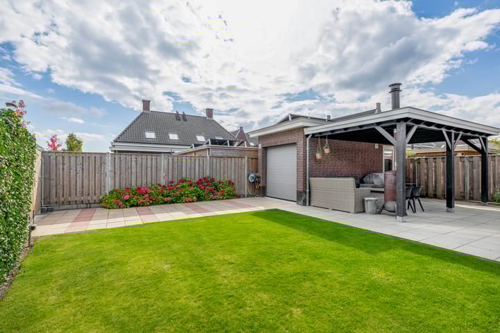 Foto 28 van Amberlaan 23