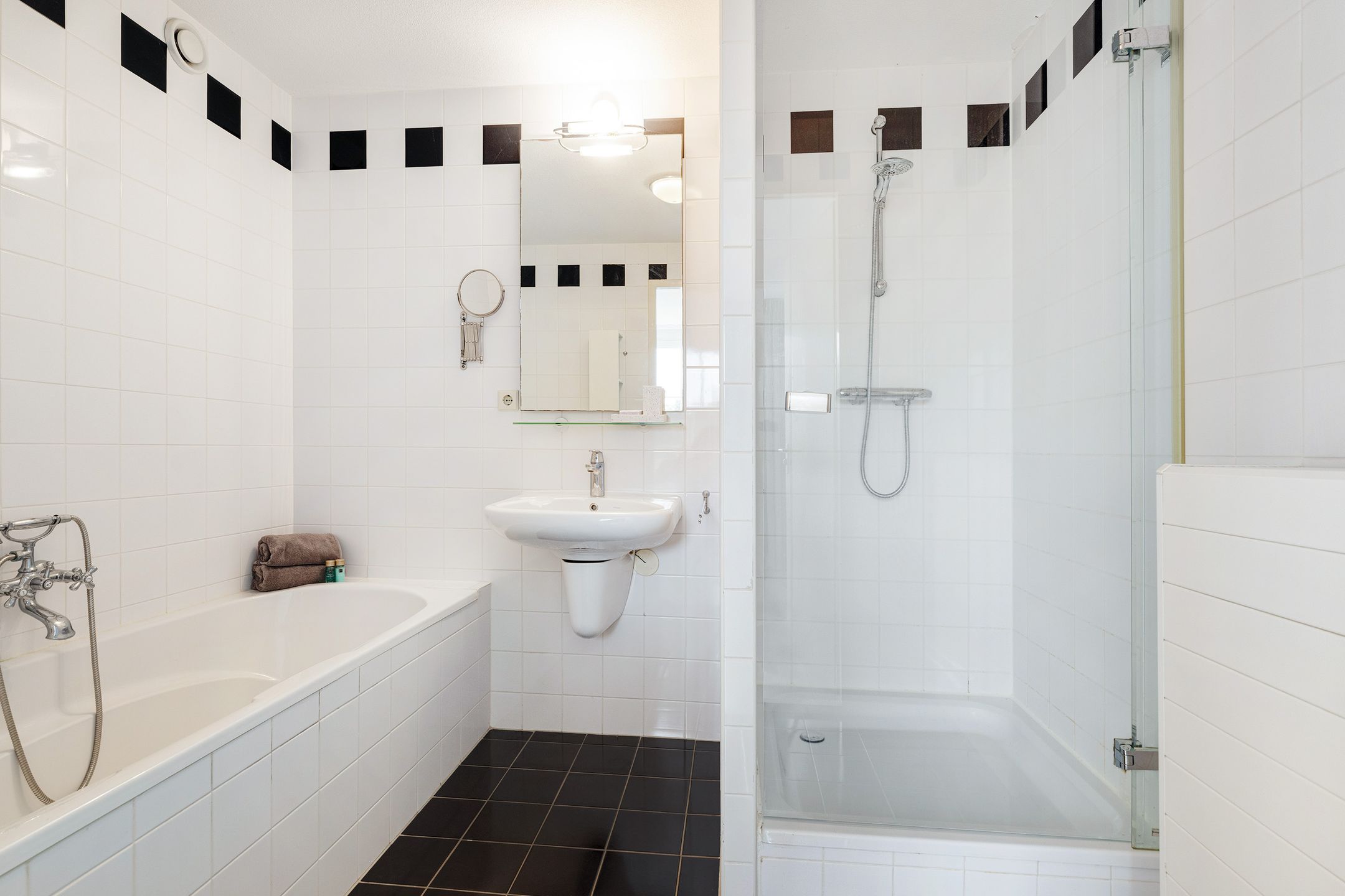 Photo 24 of Kees van Hasseltstraat 1