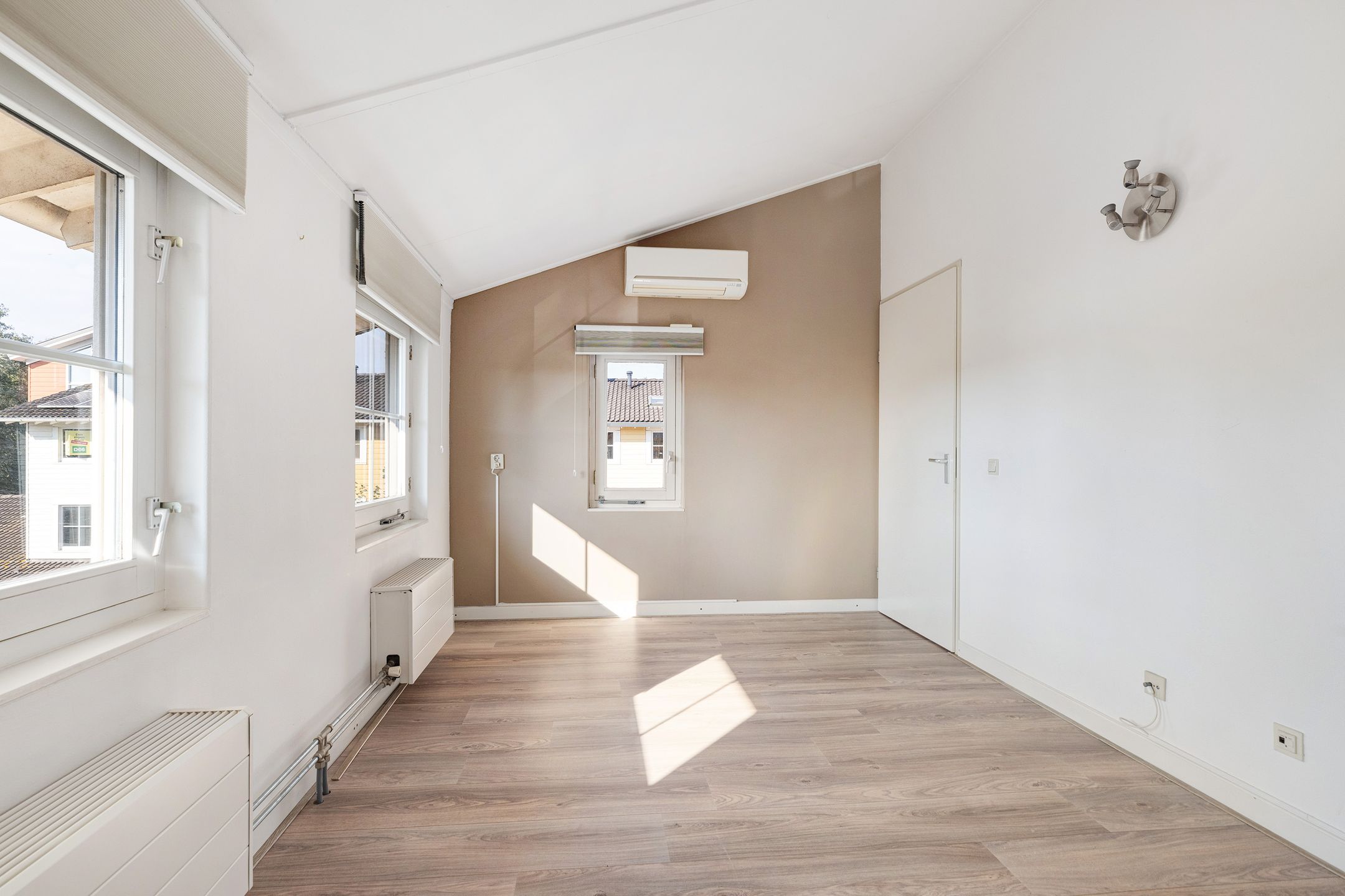 Photo 33 of Kees van Hasseltstraat 1