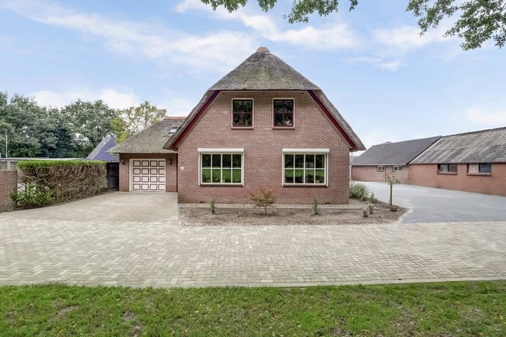 Photo 4 of Uddelerweg 44