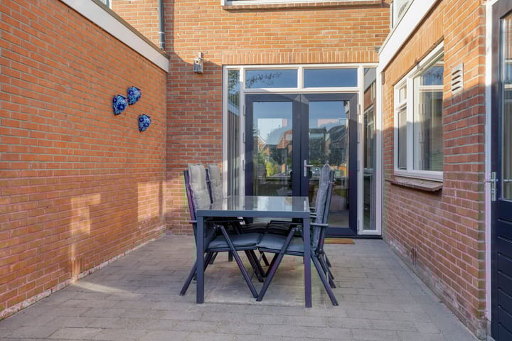 Foto 28 van Molenstraat 74