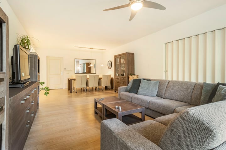 Photo 10 of Voerakker 164