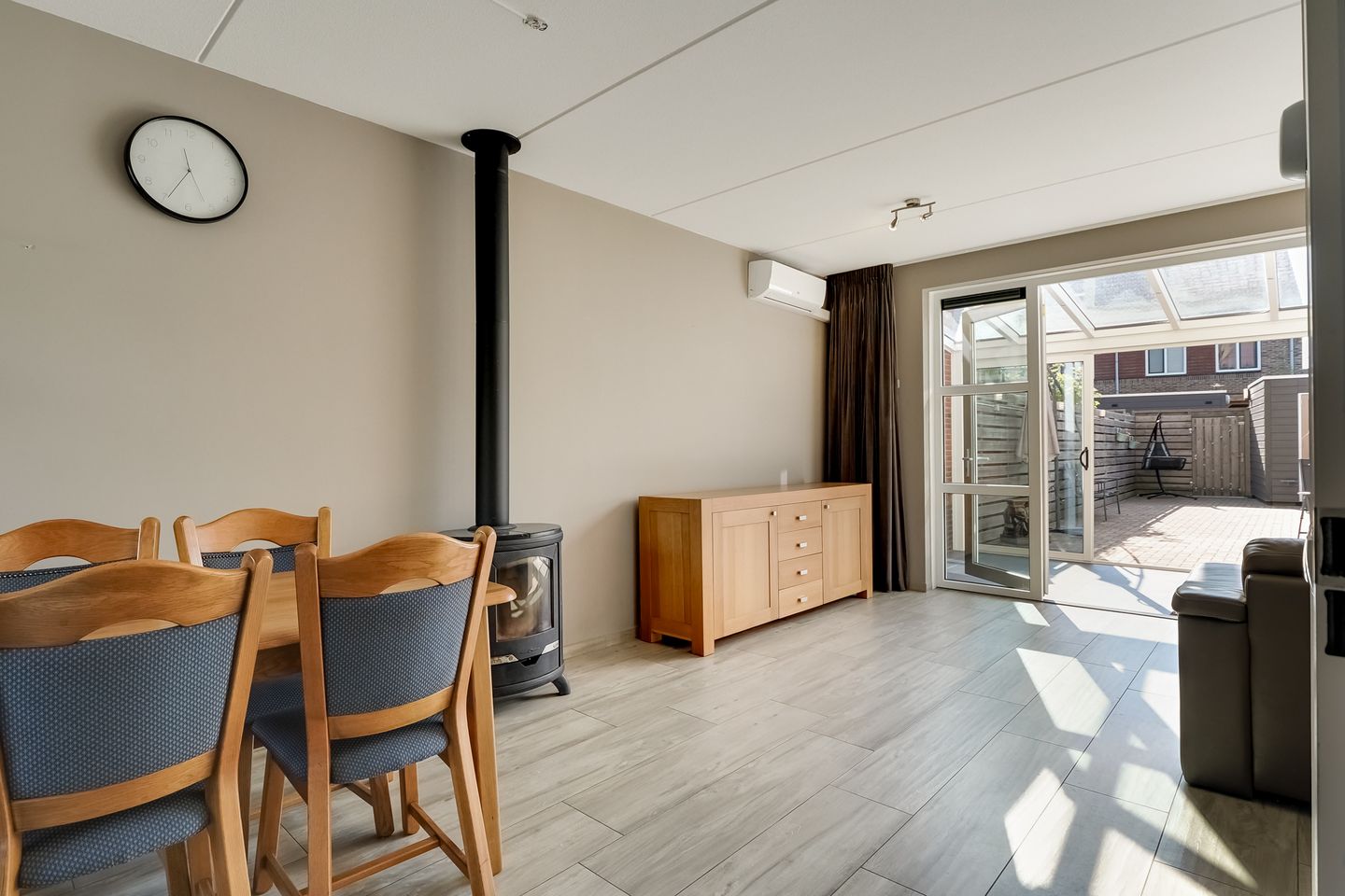 Photo 10 of Pimpelmees 27