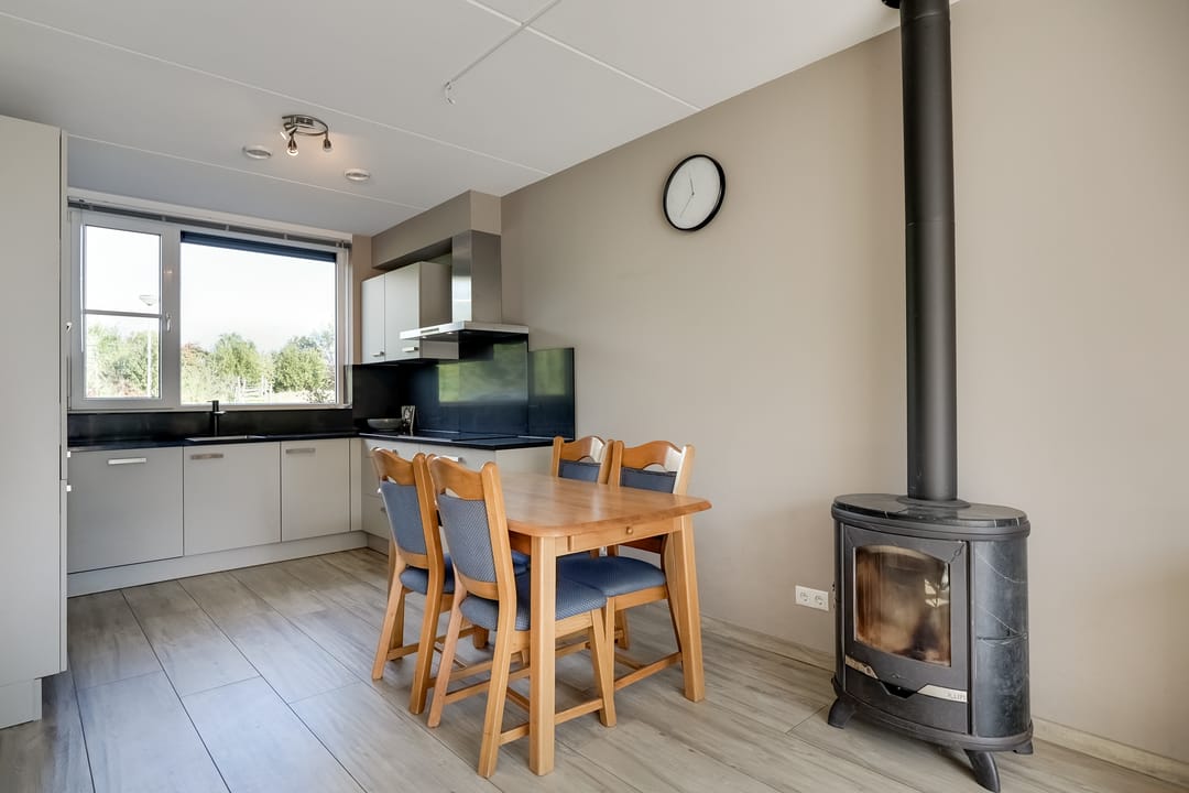 Photo 13 of Pimpelmees 27