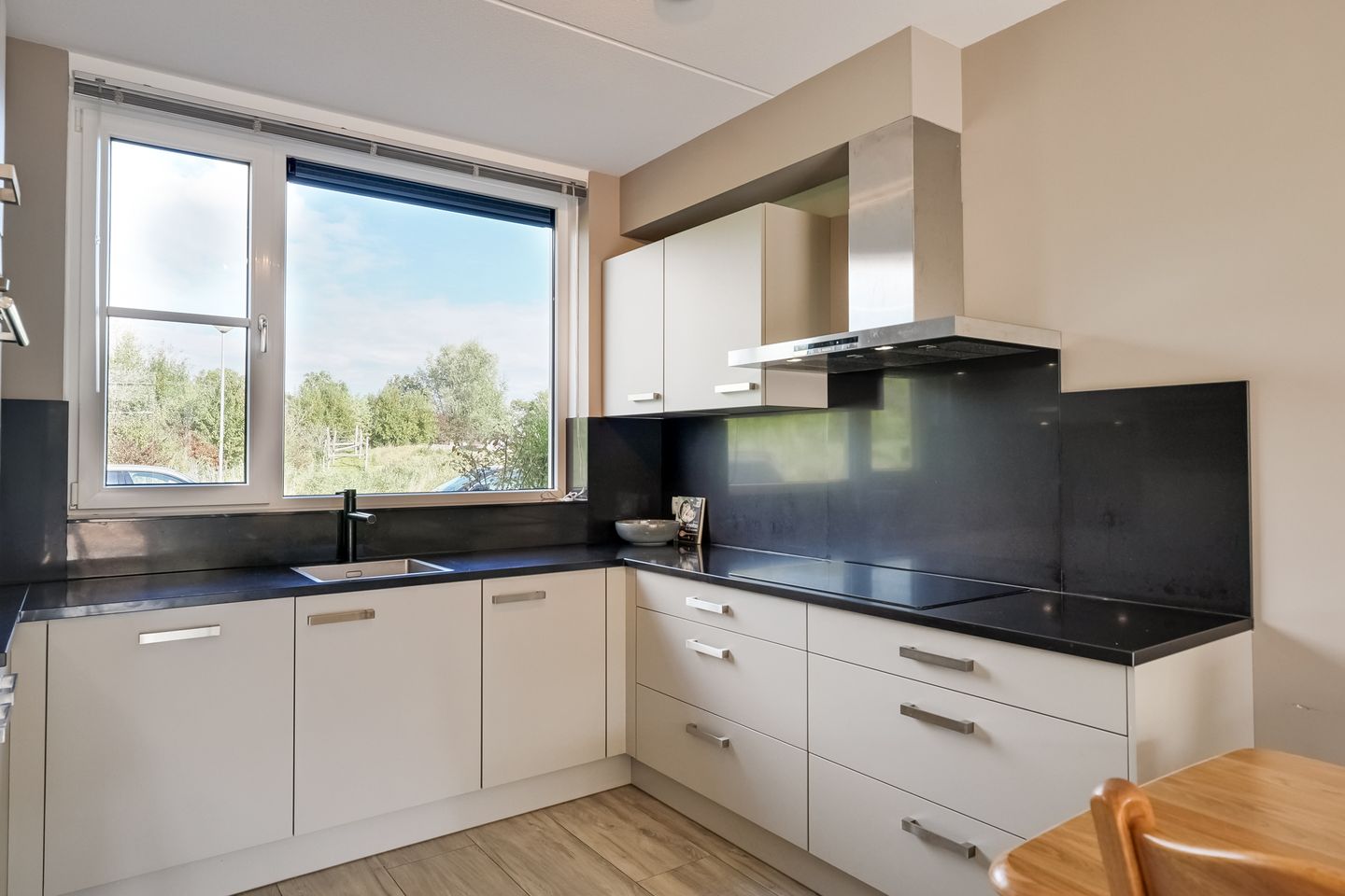 Photo 14 of Pimpelmees 27