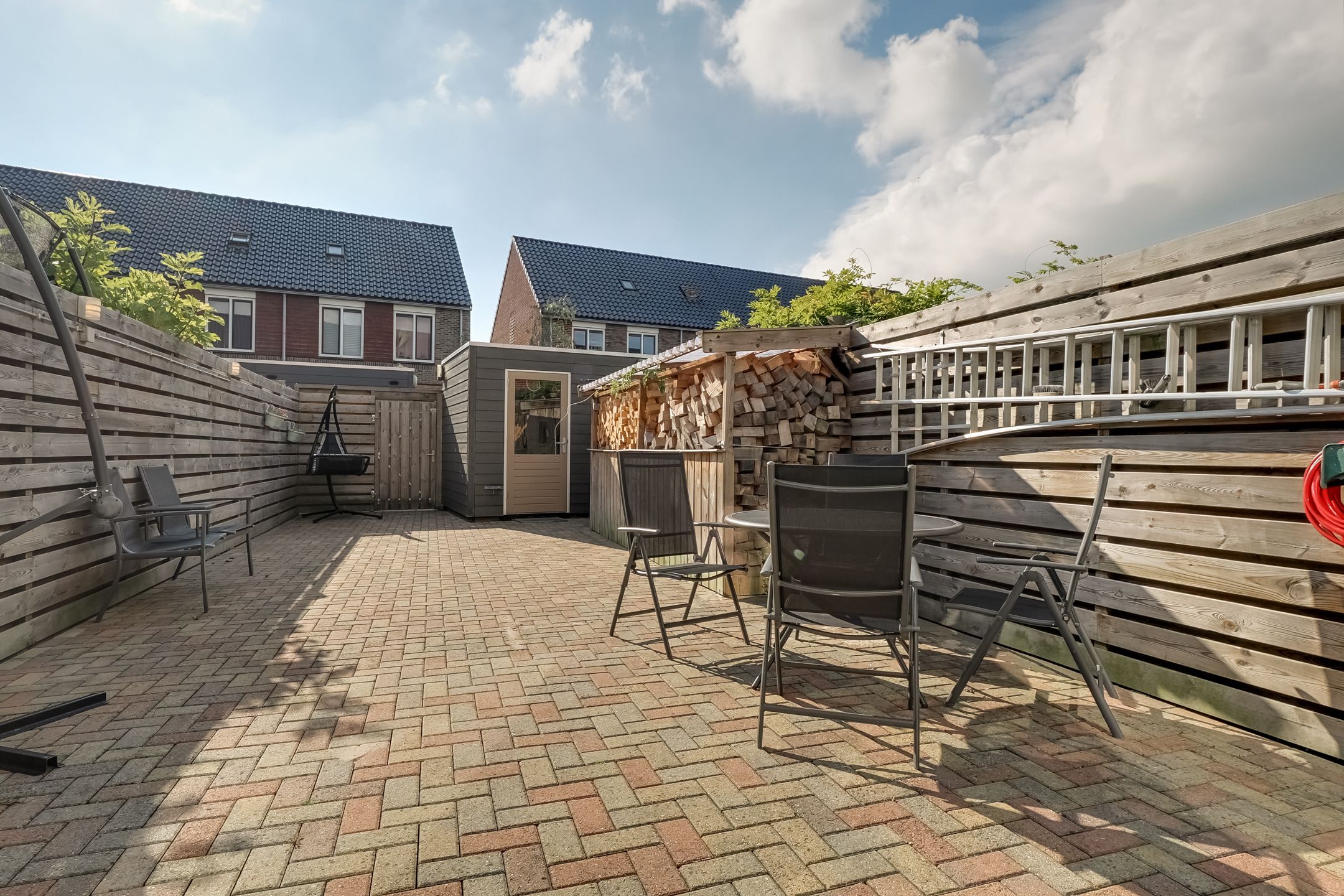 Photo 24 of Pimpelmees 27