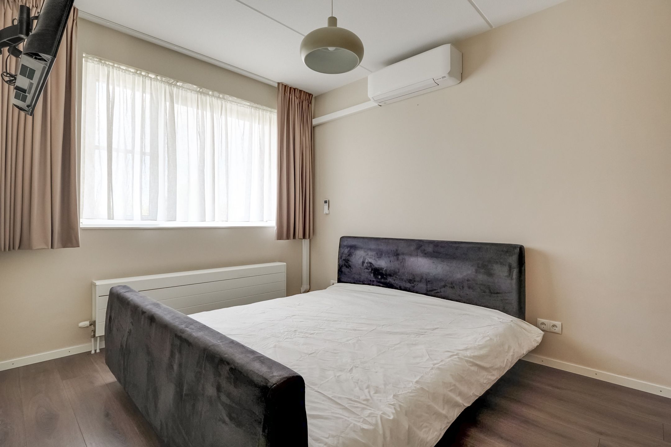 Photo 33 of Pimpelmees 27