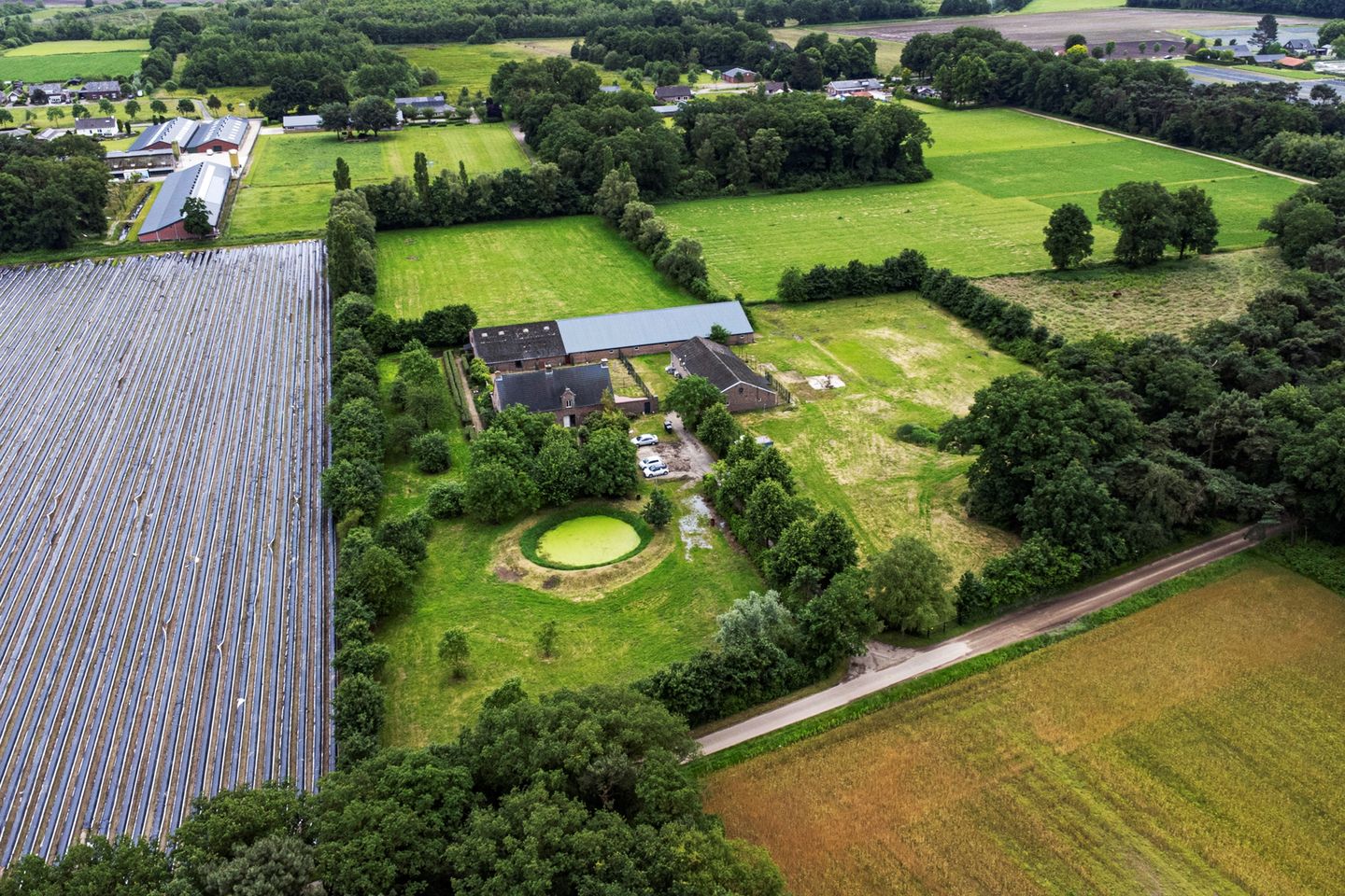 Bekijk foto 2 van Zandstraat 3