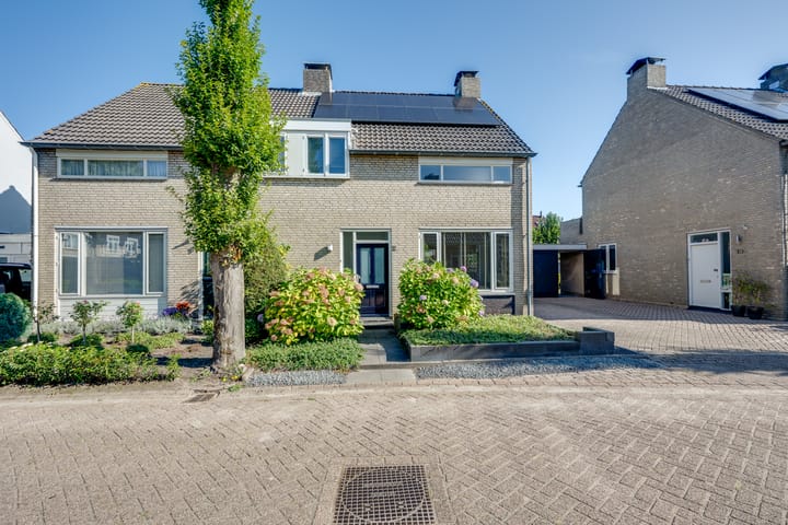 Foto 2 van Hubertushof 11