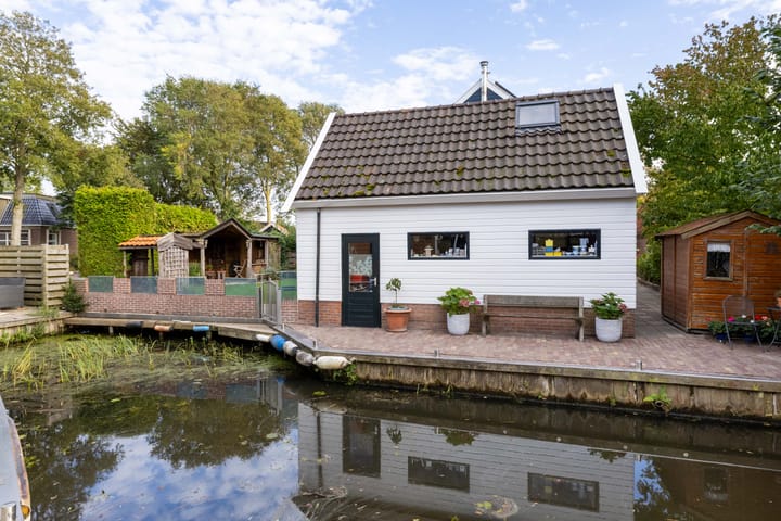 Foto 8 van Tsjerkewei 11