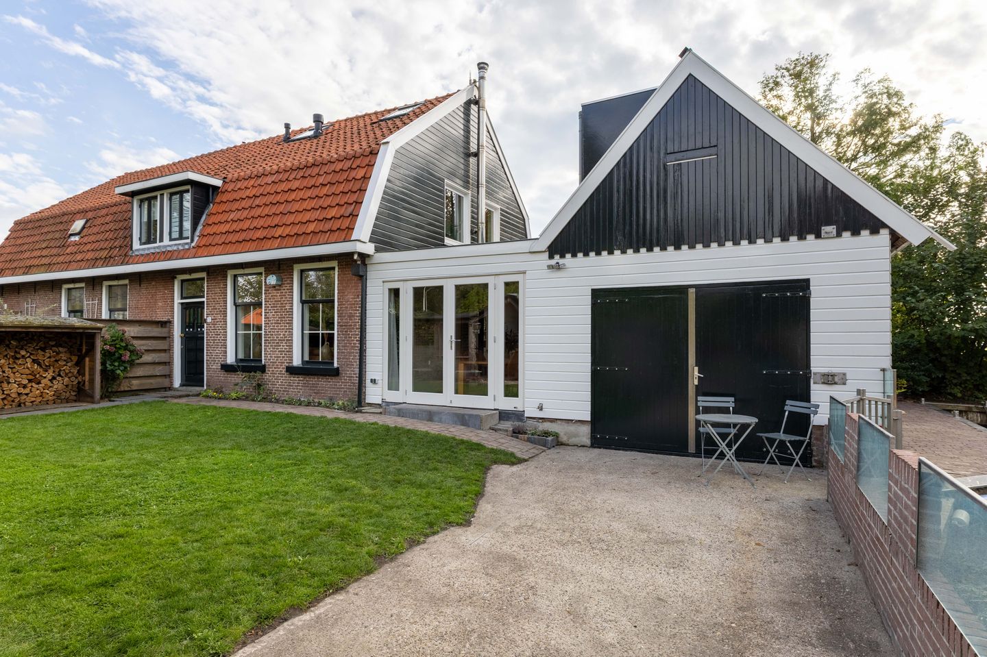 Foto 14 van Tsjerkewei 11