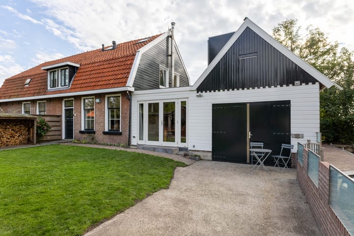 Foto 14 van Tsjerkewei 11